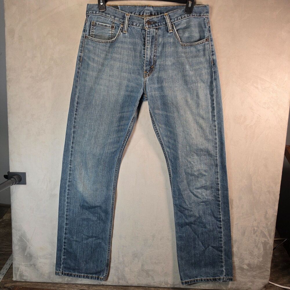Levis 559 Mens Jeans 33 X 34(32) Relaxed Straight Fit Medium Wash Denim Pocket